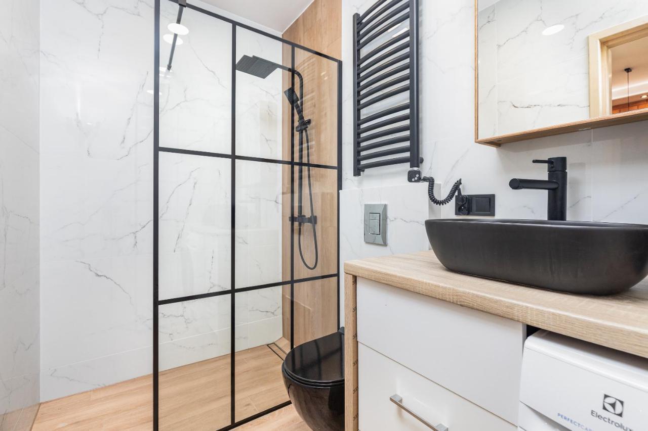 Bm Apartamenty Waly Chrobrego Radogoska Parking Free Szczecin Exterior foto